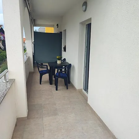 Apartment Apartman Luka