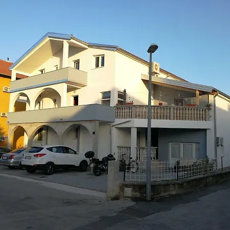Luka Apartman Vodice