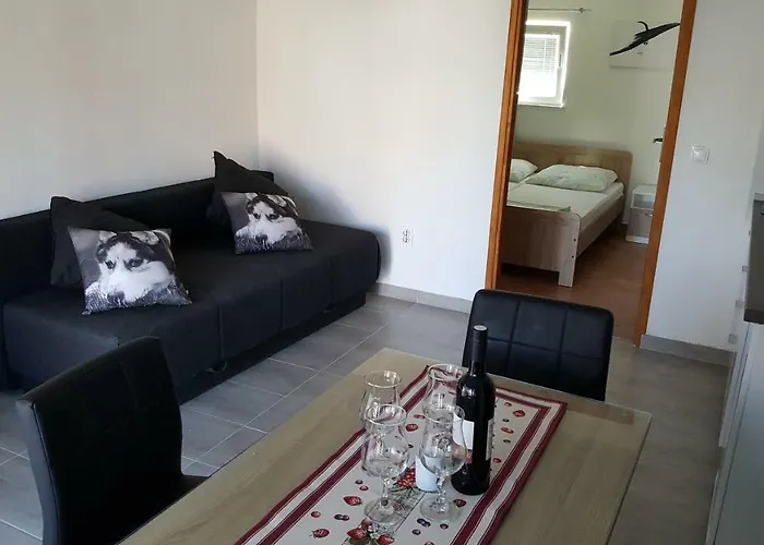 Luka Apartman Vodice