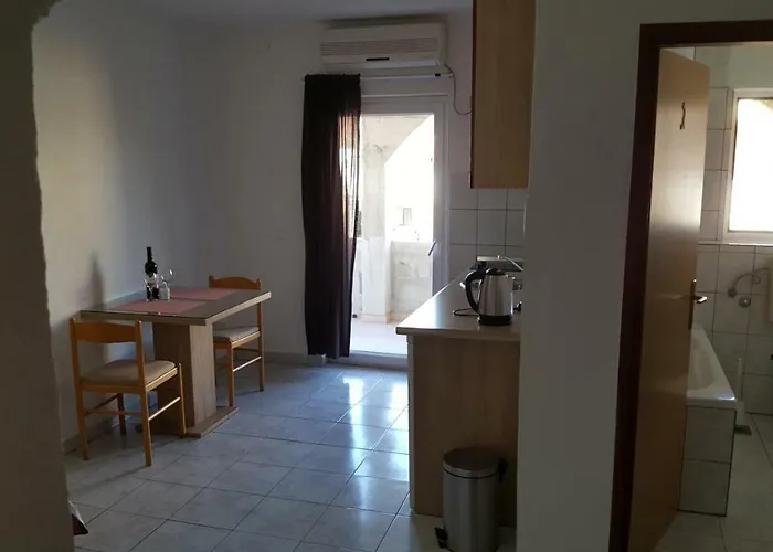 アパート Luka ヴォディツェ